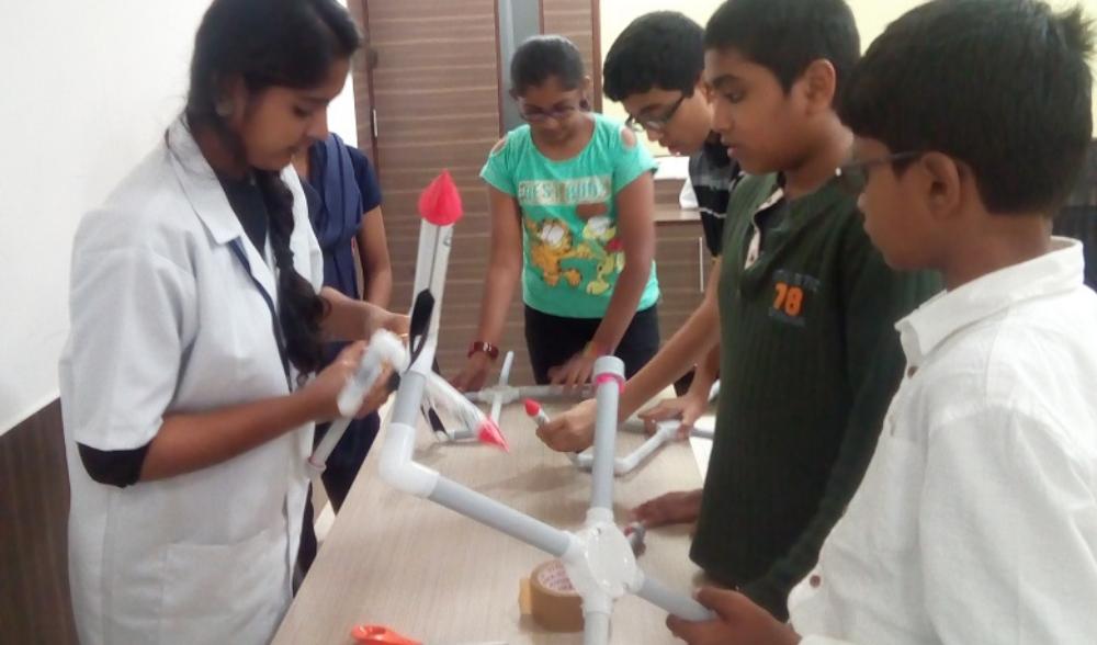YS DIY Air-Powered Rocket Workshop from Young-Scientist